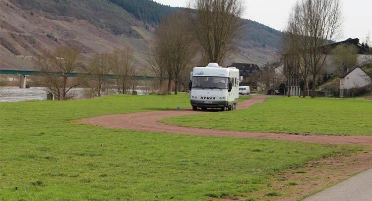 Wohnmobilstellplatz Reil 1 Wohnmobilstellplatz Reil