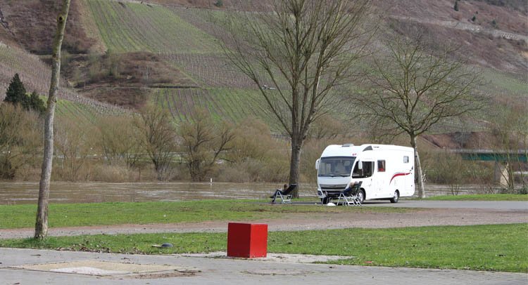 Wohnmobilstellplatz Reil 4 Wohnmobilstellplatz Reil