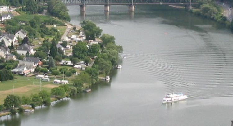 80 TOP Campingplätze und Stellplätze an der Mosel