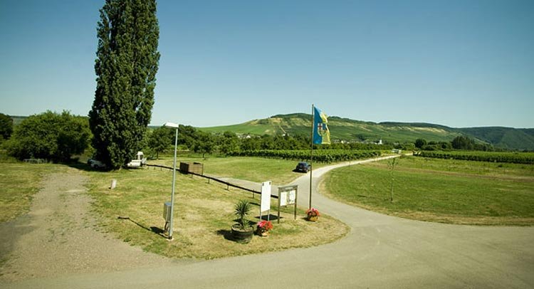 Wohnmobil-Stellplatz Ensch 2 Wohnmobil-Stellplatz Ensch
