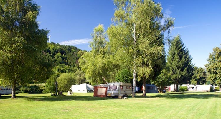 80 TOP Campingplätze und Stellplätze an der Mosel