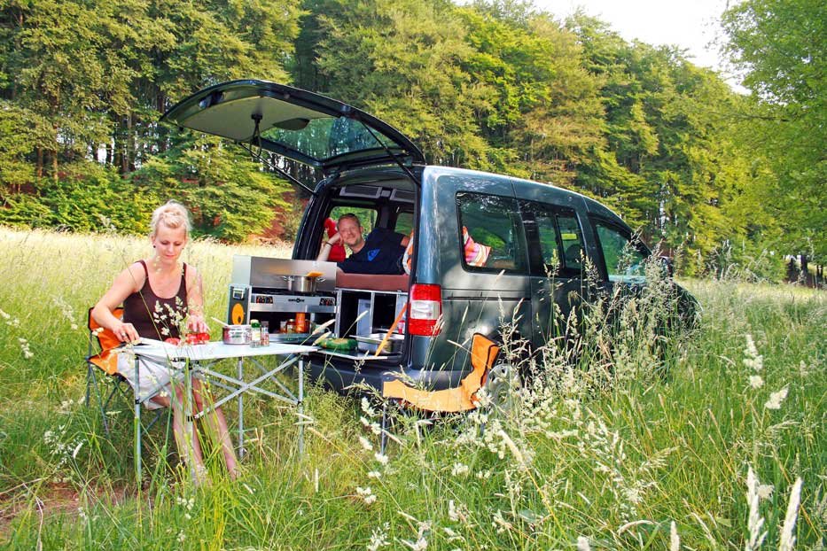 Alltagsfahrzeuge in ein Mini-Wohnmobil verwandeln 1 Alltagsfahrzeuge in ein Mini-Wohnmobil verwandeln