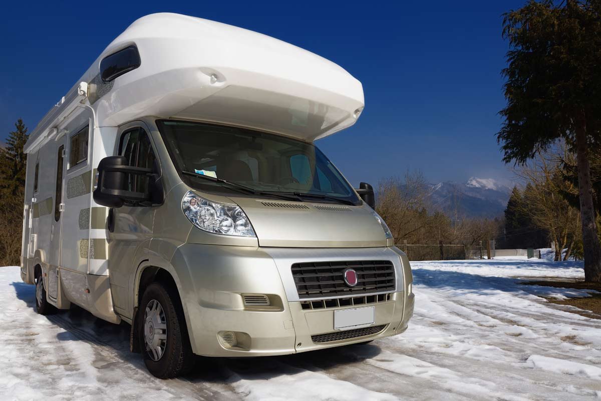 Ratgeber: Caravan und Wohnmobil winterfest machen